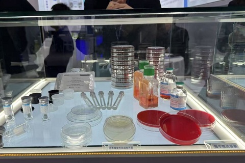 中国国际检验医学暨输血仪器试剂展览会展会现场图片