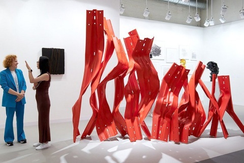 法国巴黎巴塞尔艺术展展会现场图片