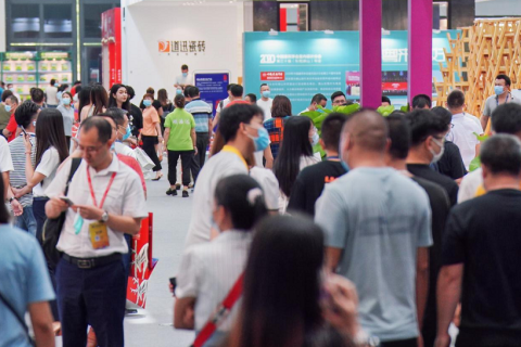 佛山潭洲陶瓷展展会现场图片