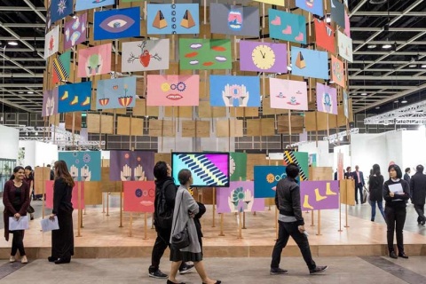 香港巴塞尔艺术展展会现场图片