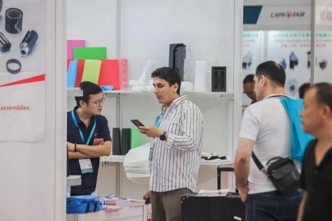 杭州国际汽配展展会现场图片