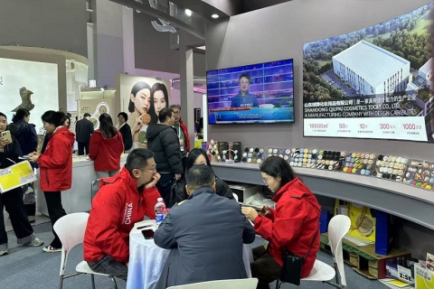 杭州美妆创新展-CIE化妆品创新展展会现场图片