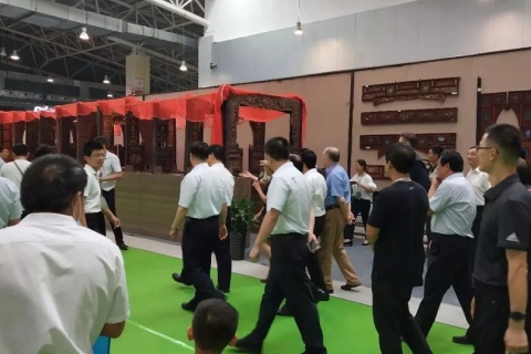临沂国际木业展-临沂木博会展会现场图片