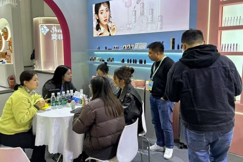 杭州美妆创新展-CIE化妆品创新展展会现场图片