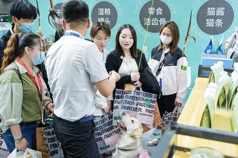 西北甘肃宠物用品展览会展会现场图片