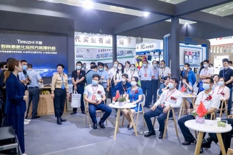 河北石家庄教育装备展示会展会现场图片