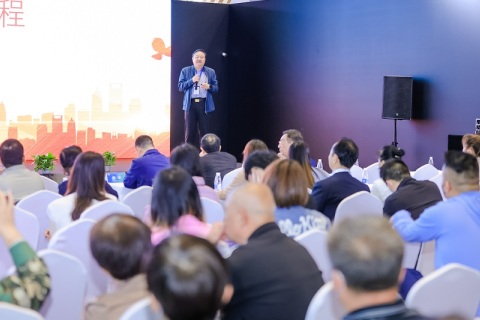 上海国际校服园服展览会展会现场图片