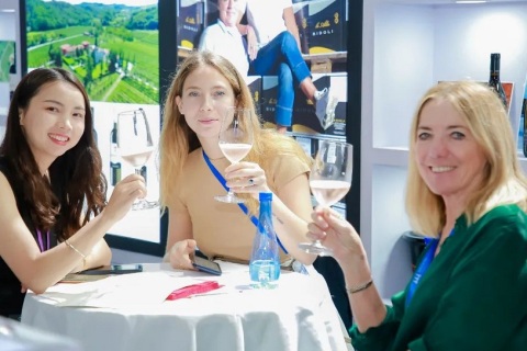 深圳国际名酒展-全球美酒美食产区发布会展会现场图片