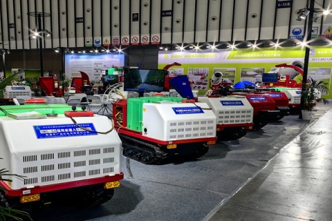 内蒙古呼和浩特农业机械展览会展会现场图片