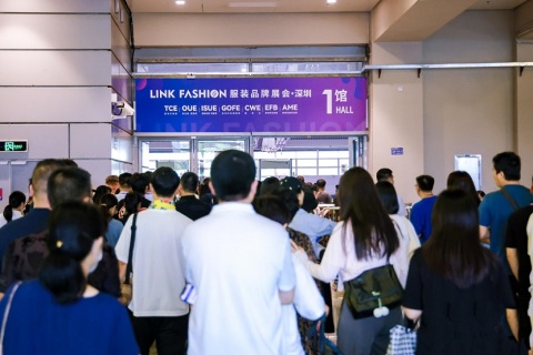 深圳服装品牌展览会展会现场图片