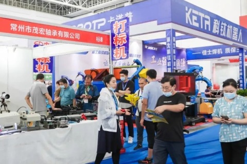 中西部（十堰）汽车汽配商品交易会展会现场图片