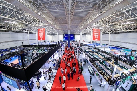 中西部（十堰）汽车汽配商品交易会展会现场图片