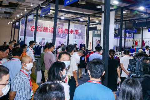 中国（石狮）校园服饰展览会展会现场图片