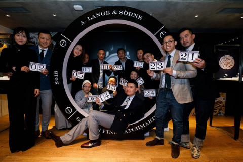 上海高级钟表展览会展会现场图片