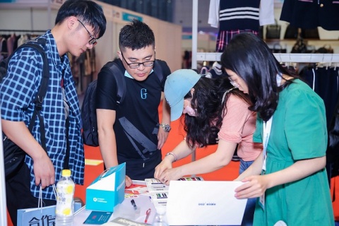 深圳服饰供应链展展会现场图片