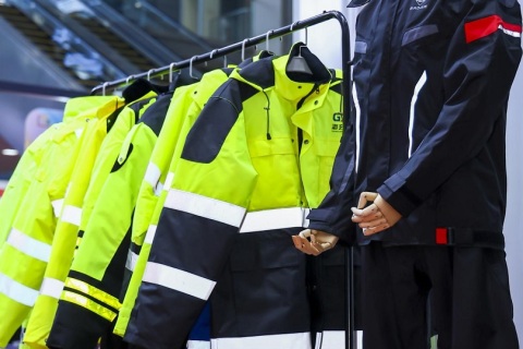 中国（重庆）职业服装供应链博览会展会现场图片