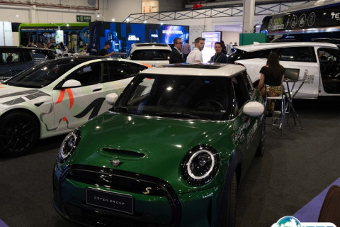 巴西圣保罗新能源电动车展览会展会现场图片