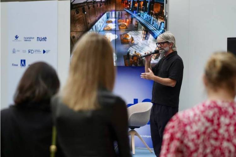 2025年西班牙瓦伦西亚国际家具展览会：吸引了众多观众来参观