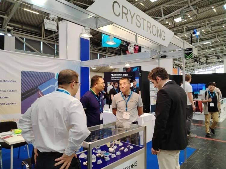 中国激光力量闪耀2025年慕尼黑光博会 晶众光电国际秀引关注