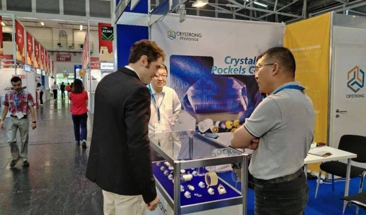 中国激光力量闪耀2025年慕尼黑光博会 晶众光电国际秀引关注