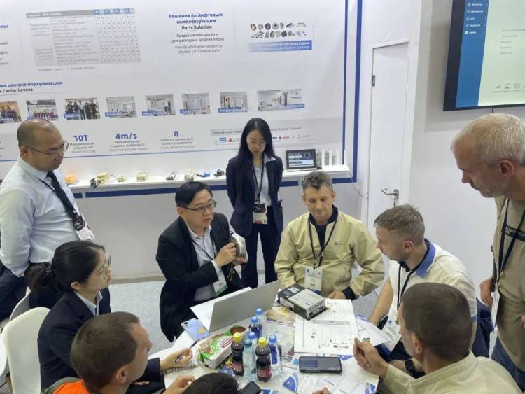 海浦蒙特展会回顾丨2025年俄罗斯国际电梯展圆满收官，海浦蒙特坚持以全球协同、开放共享的合作理念，共谋全球发展