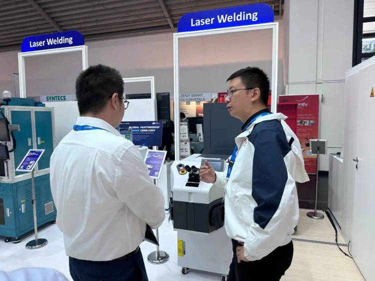 从德国发回报道丨中国自动化焊接技术惊艳2025慕尼黑国际光博会，大族展台成必打卡点！