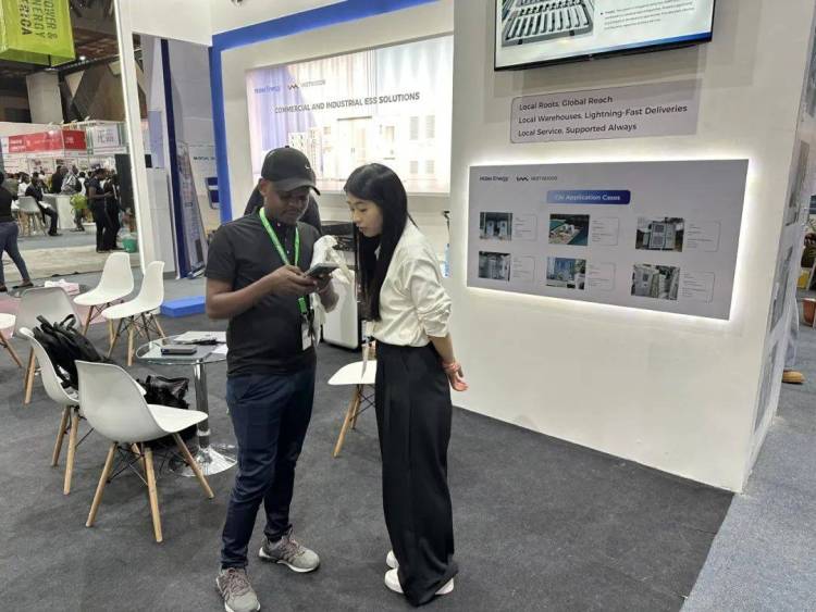 展会直击|微慕科技闪耀 Solar Africa 2025：以创新储能方案驱动非洲绿色能源转型