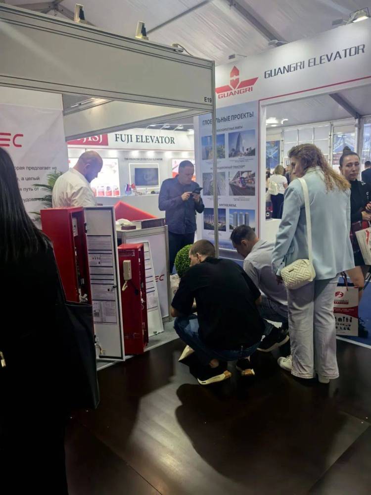奥特朗博电梯 | 闪耀2025俄罗斯国际电梯展览会
