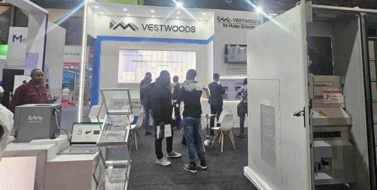 展会直击|微慕科技闪耀 Solar Africa 2025：以创新储能方案驱动非洲绿色能源转型