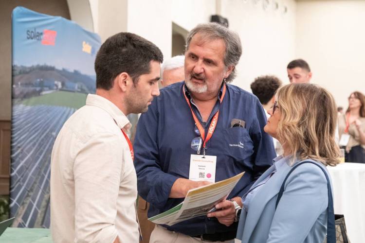 2025年意大利国际太阳能展：峰会引领清洁能源转型