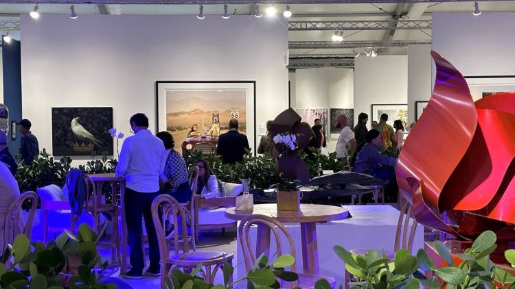 2025年美国迈阿密国际艺术展览会：新兴艺术家的国际舞台