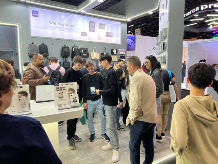 AI驱动未来生活！WiWU以创新科技闪耀2025巴西电子展