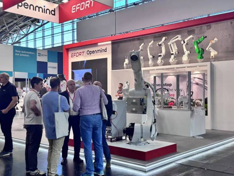 埃夫特全明星阵容闪亮登场AUTOMATICA 2025，加速全球智能化布局