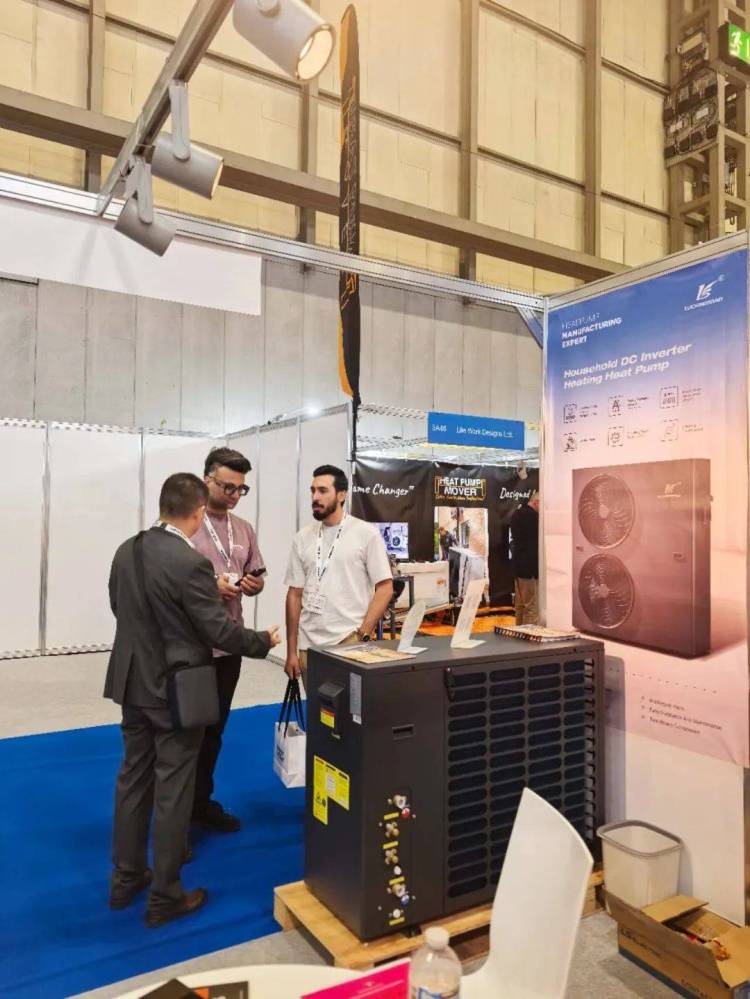 东方热泵惊艳英伦！广东瑞星2025年首战 Installer SHOW 凯旋而归