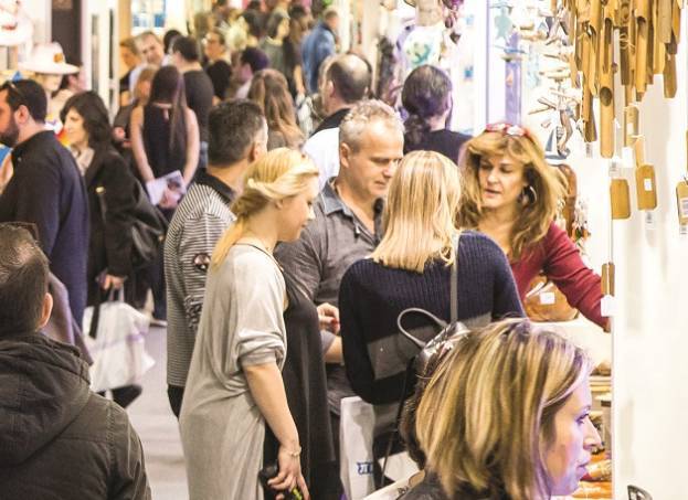 希腊雅典国际纪念品展览会：展示多样特色产品