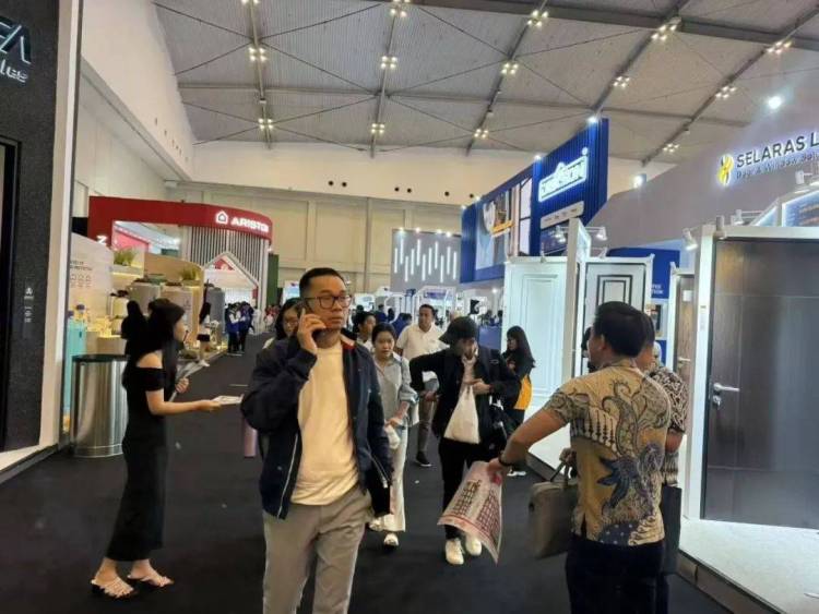 郎卓国际 | 2025IndoBuildTech 印尼建材展现场进行中，欢迎莅临展位5-C-2B