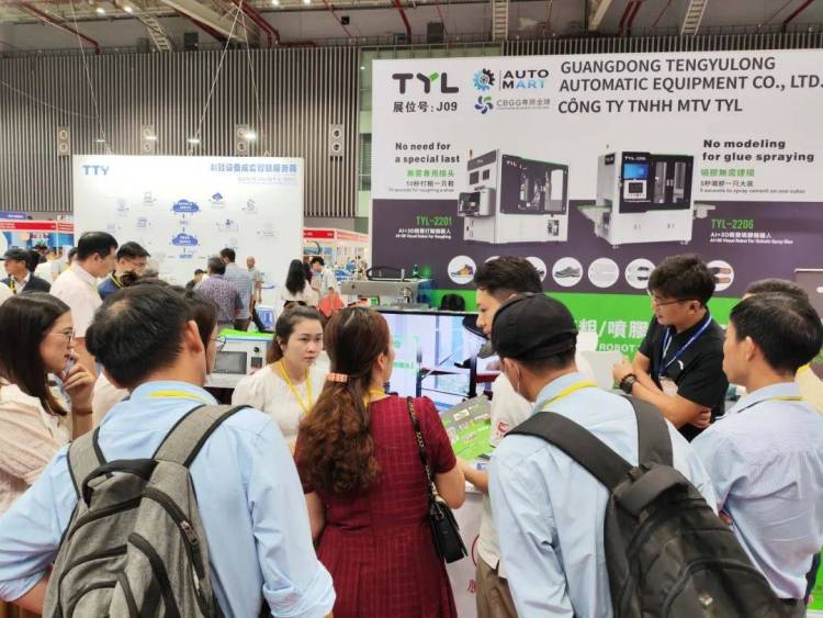 腾宇龙亮相2025年第二十五届越南国际鞋类、皮革及工业设备展，圆满收官！