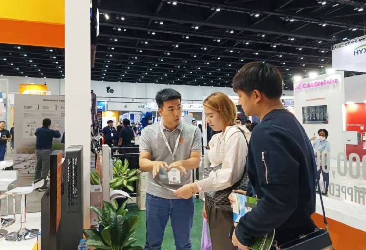 昱能科技亮相2025年泰国可再生能源展，携多款光储产品加速拓展东南亚市场！