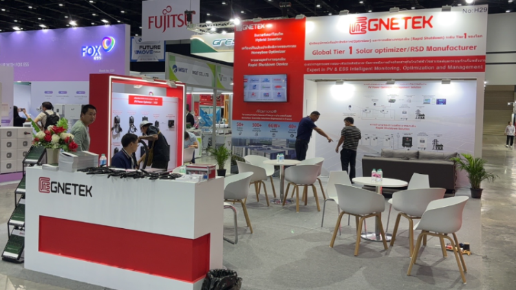 【透视ASEW可再生能源展 2025】集能易携优化器+关断器等解决方案护航光伏安全