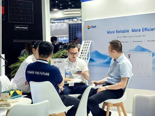 泰有“昇”机！东方日升闪耀2025年泰国曼谷可再生能源展，照亮东南亚零碳未来