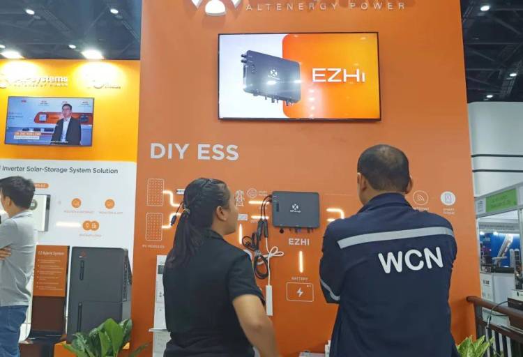 昱能科技亮相2025年泰国可再生能源展，携多款光储产品加速拓展东南亚市场！