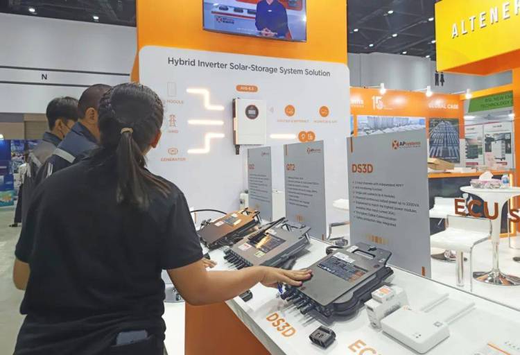 昱能科技亮相2025年泰国可再生能源展，携多款光储产品加速拓展东南亚市场！