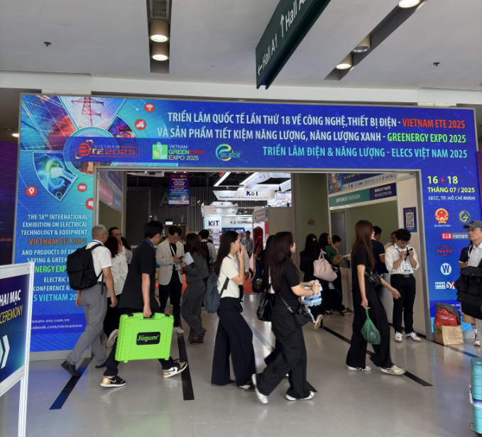 展会直击|伊戈尔参加越南电力展 Eaglerise At VIETNAM ETE & GREENERGY EXPO 2025