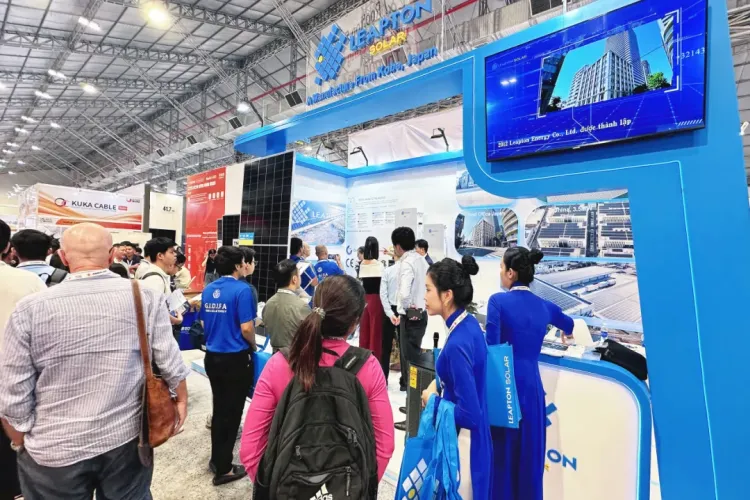 丽瀑亮相2025年越南太阳能光伏及电池储能展，顺利签署经销商协议！