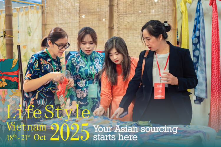 越南胡志明市国际礼品、木制品及工艺品展览会：展品丰富