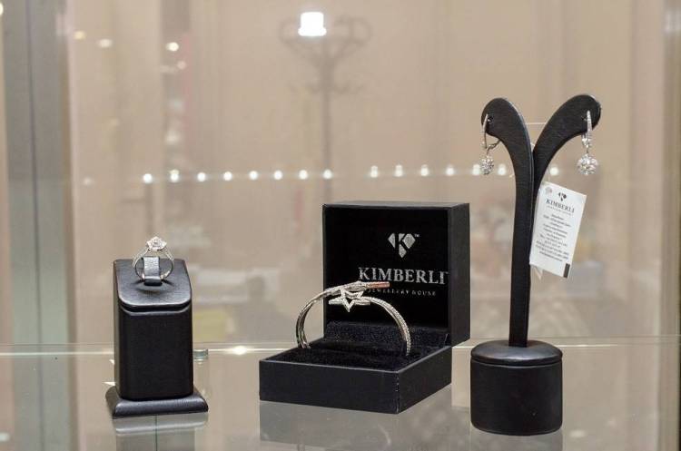 乌克兰基辅时尚配饰展览会：汇聚经典与创新的璀璨盛会