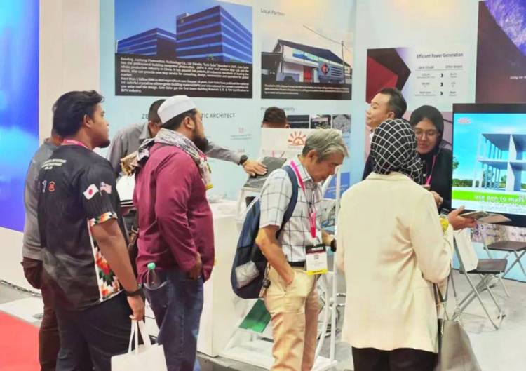 深耕东南亚市场 英辰|嘉盛光电亮相2025年马来西亚国际建筑建材展会