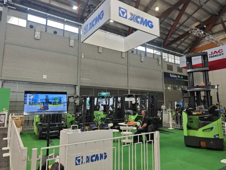 徐工叉车首次亮相2025年CeMAT Australia｜为澳物料搬运增添“青山绿”