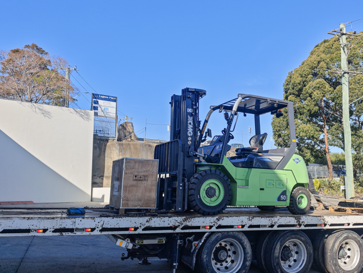 徐工叉车首次亮相2025年CeMAT Australia｜为澳物料搬运增添“青山绿”