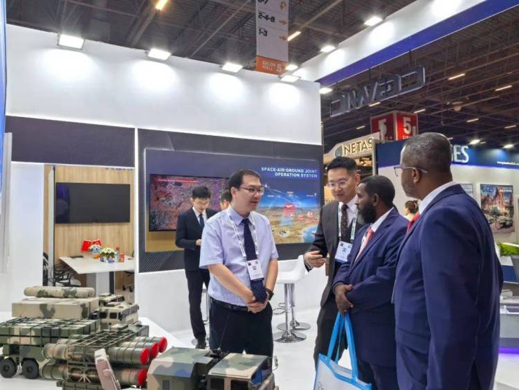 航天长征国际贸易首次亮相2025年土耳其国际防务展IDEF 2025